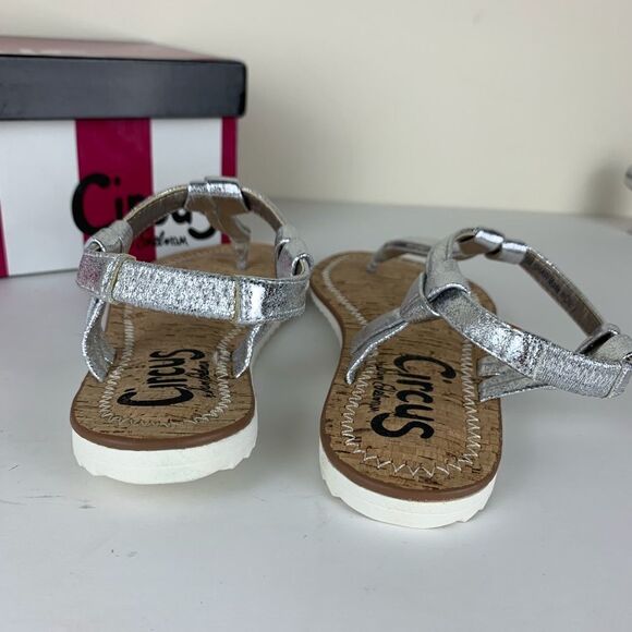 Circus by Sam Edelman Shaw Silver Sandal‎ Thong Sz 5.5 New with Box - Picture 3 of 4
